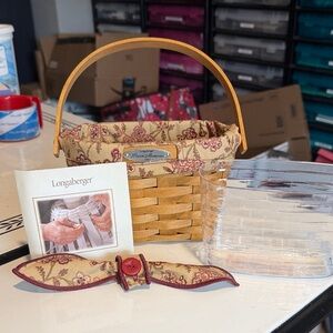Longaberger 2007 Woven Memories Basket, Liner, Protector and Handle Tie